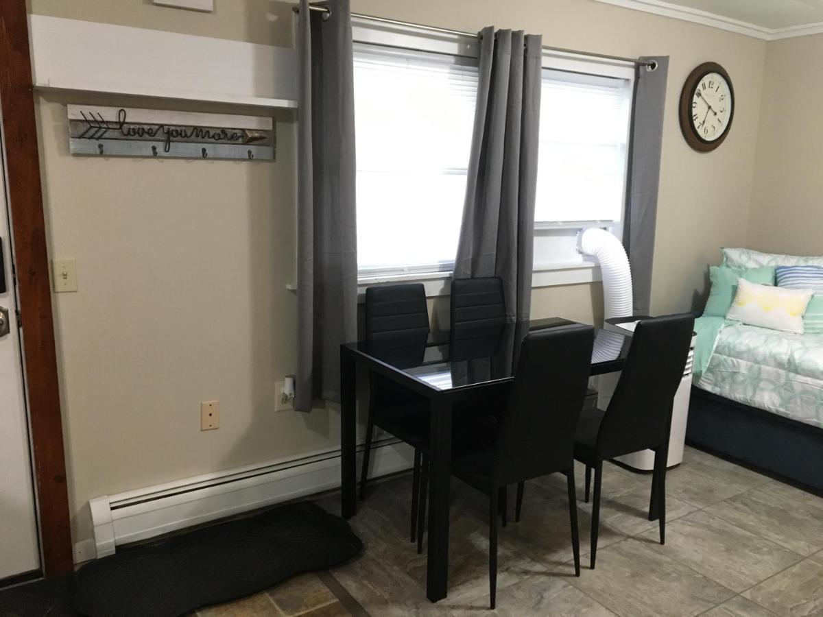 Just Like Being At Home- Newly Renovated Unit North Troy Buitenkant foto