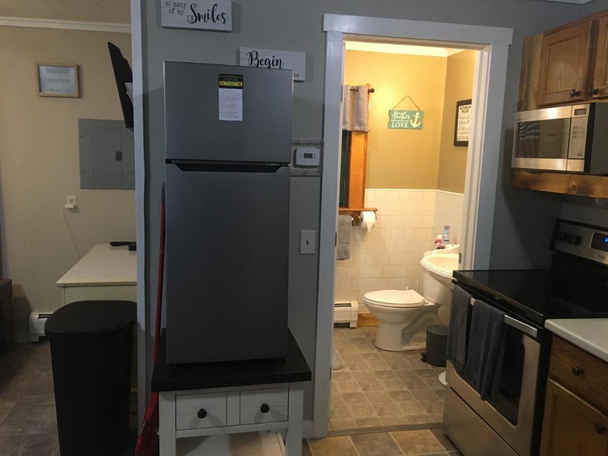 Just Like Being At Home- Newly Renovated Unit North Troy Buitenkant foto